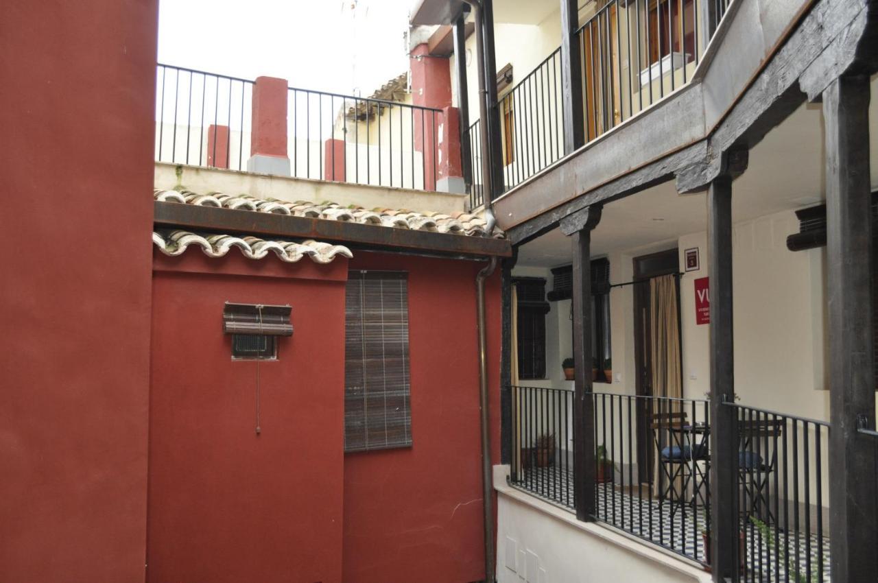 Апартаменты Lofts Amantes De Toledo- Loft Alcazar Экстерьер фото
